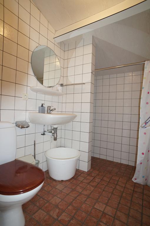 De Wijde Verten Oostkapelle Buitenkant foto